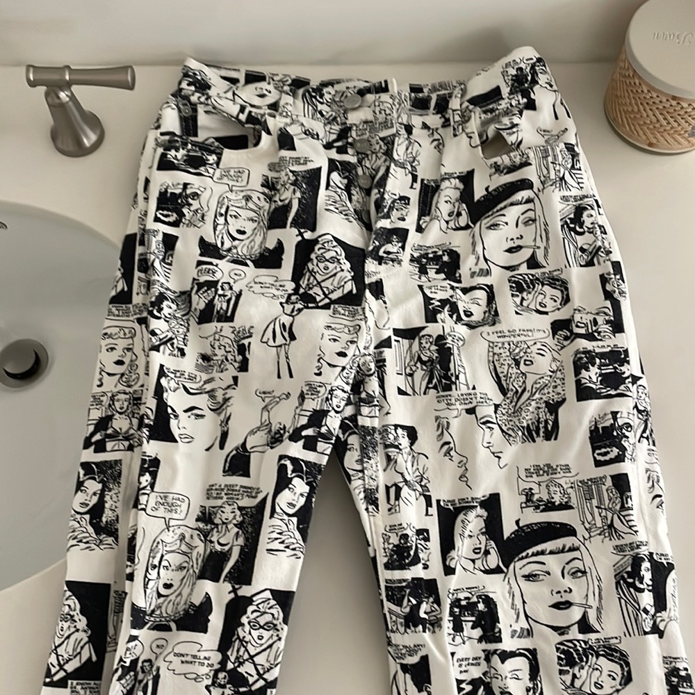 Reformation  newspaper pants